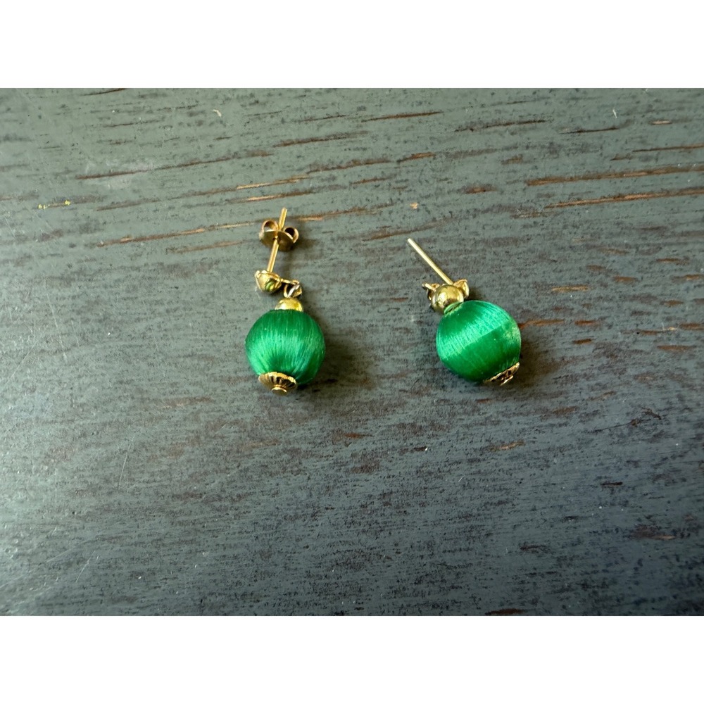 Vintage Green Silk Wrapped Bead Drop Earrings Gold Tone Dangle Post Back
